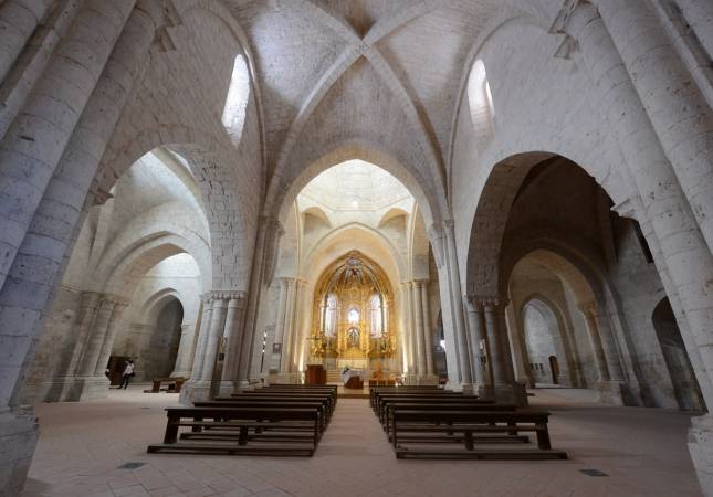 Las mejores habitaciones en Castilla Termal Balneario Monasterio de Valbuena. El entorno más romántico con los mejores precios de Valladolid